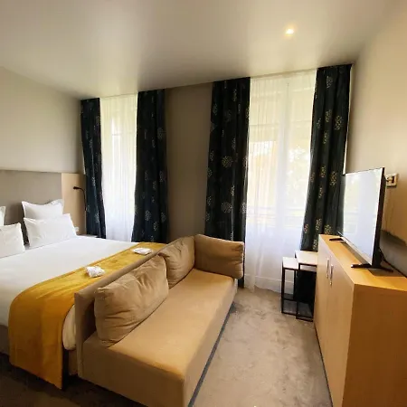 Hotel L'univers Reims