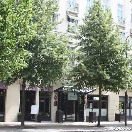 Hotel L'univers 4*