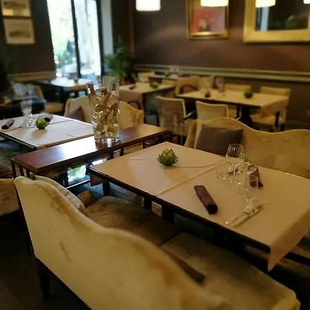 Hotel L'univers Reims