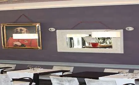 Отель L'univers Реймс