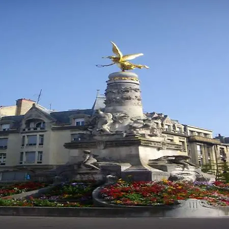 L'univers 4* Reims