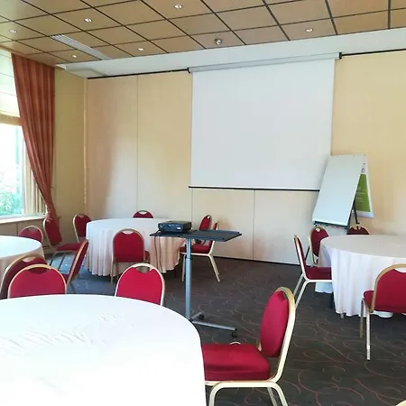 L'univers 4* Reims