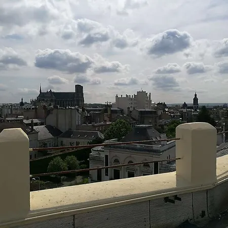 L'univers Hotel Reims